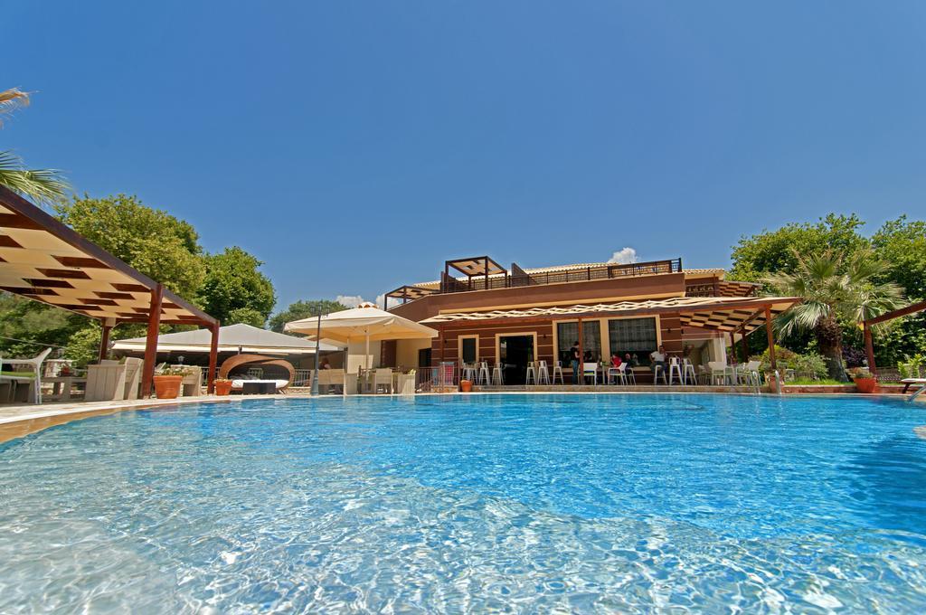Riviera Perdika Hotel Esterno foto
