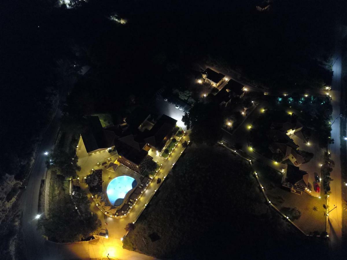 Riviera Perdika Hotel Esterno foto